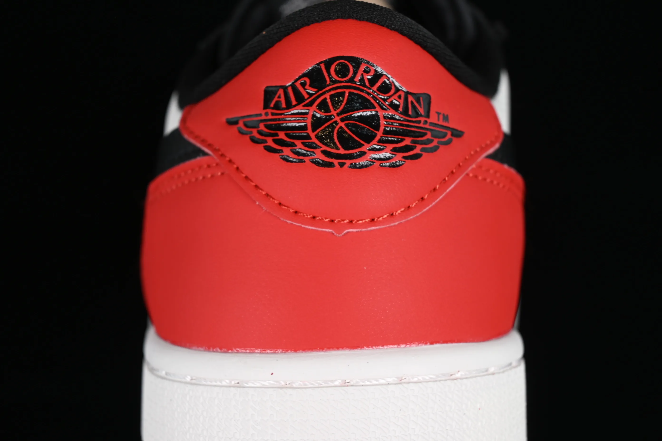 All categories Air Jordan Jordan series basketball shoes Air Jordan 1 Low Z version Air Jordan 1 Low AJ1 Joe 1 black rice red toe low-top cultural casual sneakers HF8828-100